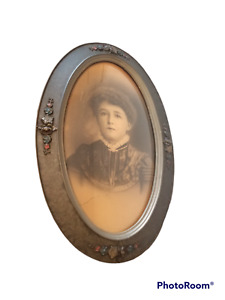 Antique Vintage Oval Convex Bubble Glass Frame W Old Picture