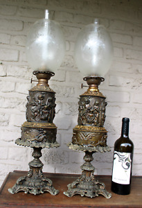 Antique Xl Pair Bronze Metal Relief Putti Cherub Angels Oil Lamps Glass Shade