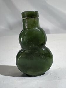 Antique Chinese Green Spinach Jade Snuff Bottle Late 19th Century