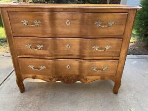 Dresser Chest Of Drawers Legacy Serpentine Chest By Ethan Allen