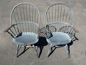Pair Of D R Dimes Sack Back Windsor Arm Chairs Original Dry Gray Blue Over Red