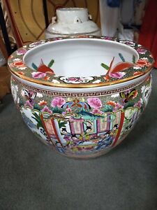Gorgeous Large Old Antique Asian Chinese Porcelain Fish Bowl Famille Planter Koi