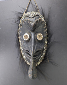 Papua New Guinea Latmul Sepik River Ramu Ceremonial Mask Feather Cowrie Bird