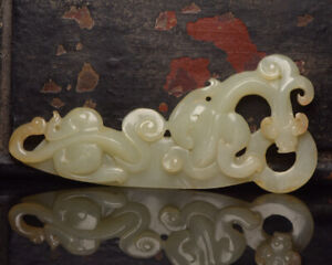 Certifie Natural Hetian Jade Hand Carved Exquisite Dragon Statue 15535
