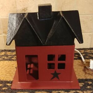 Primitive Barn Red W Black Star Lighted Small House Hand Painted Country Decor