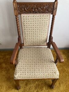 Antique Spanish Style King S Chair W Claw Feet Amazing Carvings Scrolls