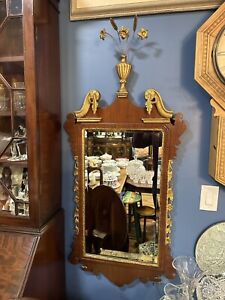 Old Sturbridge Village Chippendale Mahogany Gilt Mirror Urn Detail With Flowers