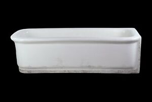 1900s White Solid Earthenware Corner Bathtub